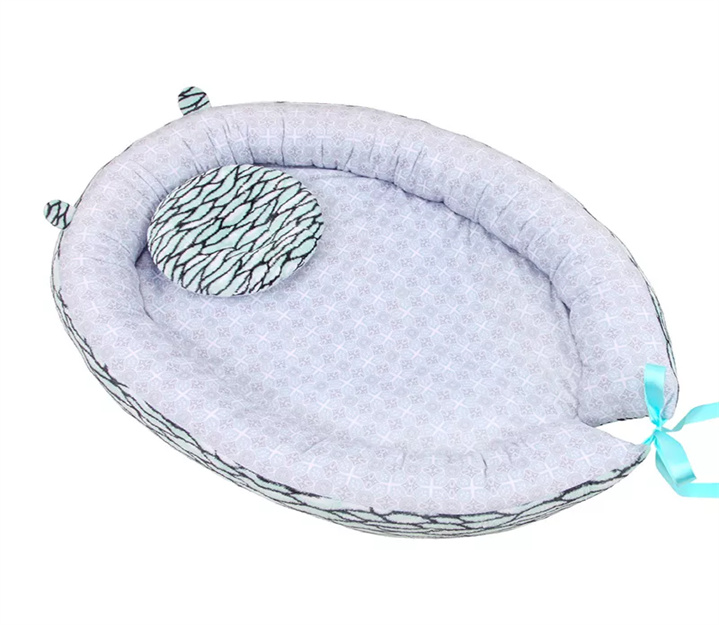 Winter Nursing Newborn Lounger.jpg