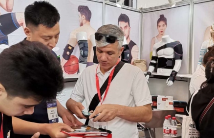 Exploring New Frontiers: AOFIT at China's Export E-commerce Expo in Ningbo