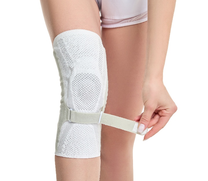 Knee Brace with Patella Stabilizers