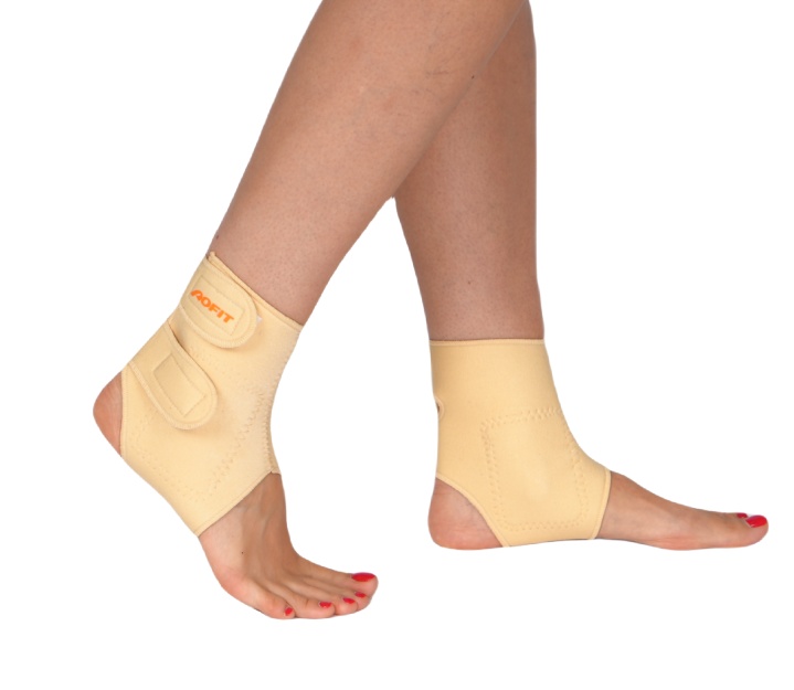 Moderate-support Ankle Wrap